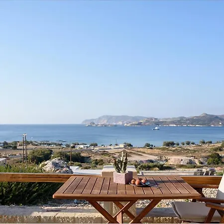 κalamitsi & Πανσιόν