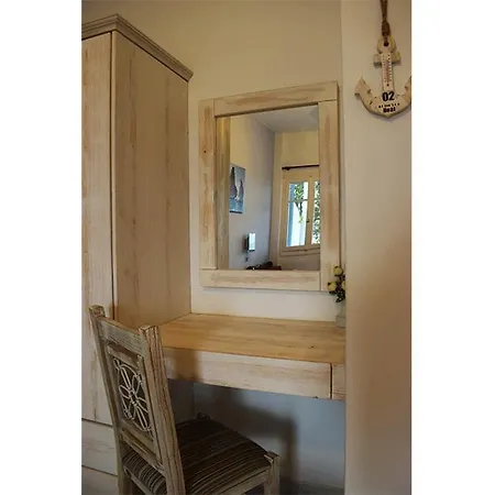 κalamitsi & Πανσιόν 3*