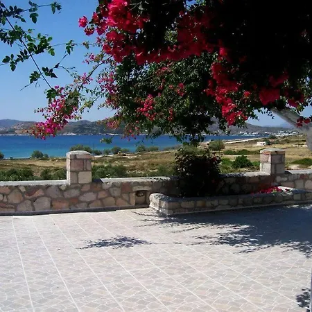 κalamitsi & Πανσιόν 3*