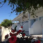 Guest house κalamitsi &