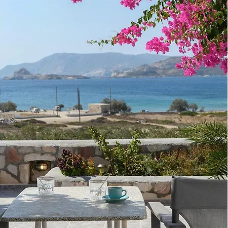 κalamitsi & 3*