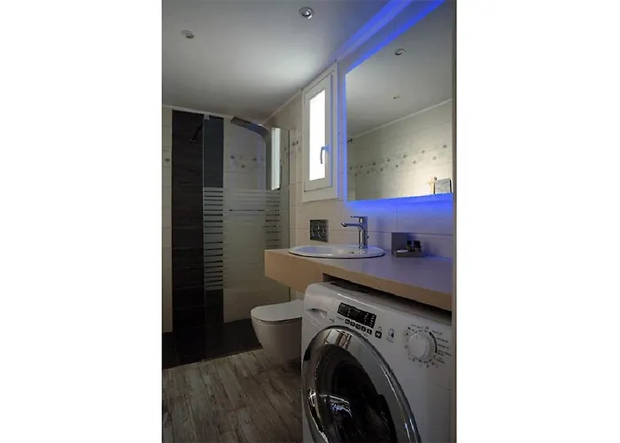 ゲストハウス κalamitsi &