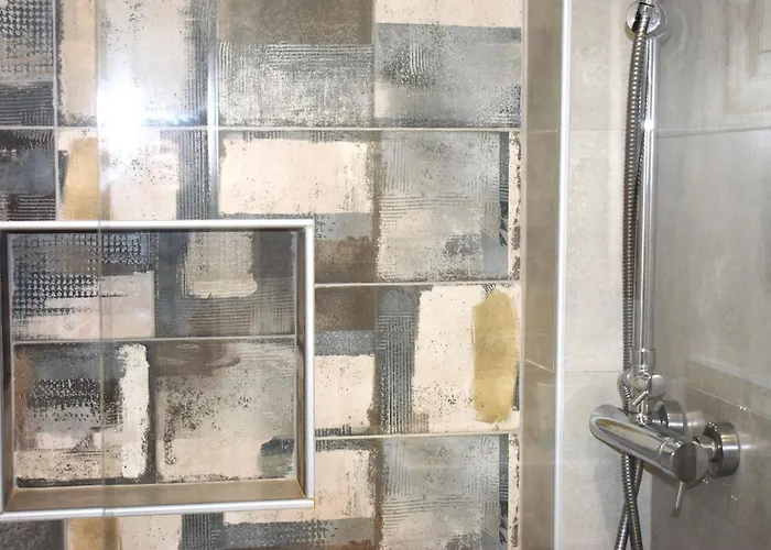 ゲストハウス κalamitsi & 3*